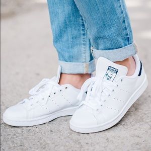 Stan Smith Adidas Sneakers in Navy Blue